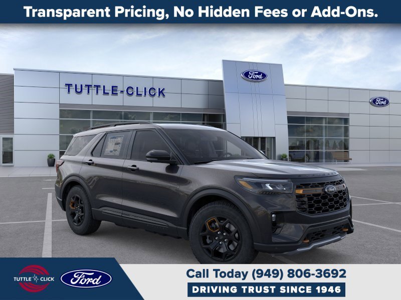 New 2026 Agate Black Metallic Ford Tremor image 7