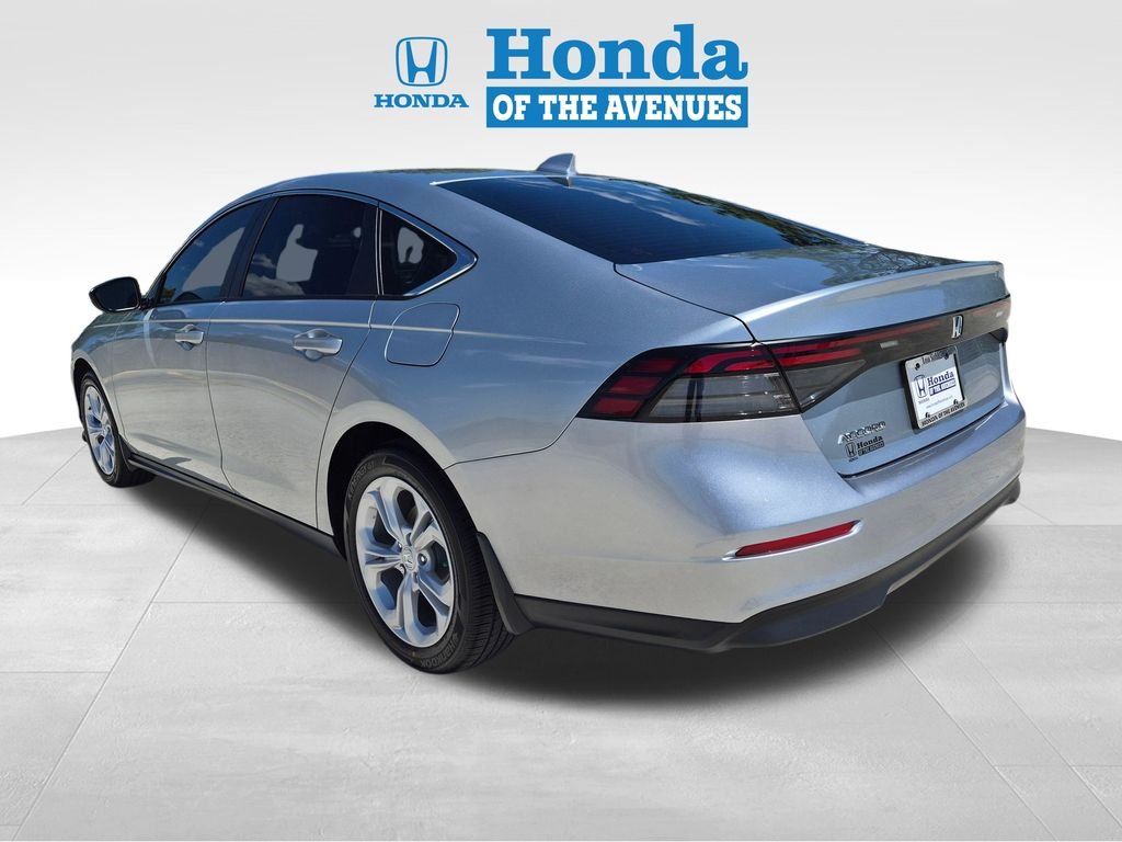New 2026 Solar Silver Metallic Honda LX image 5