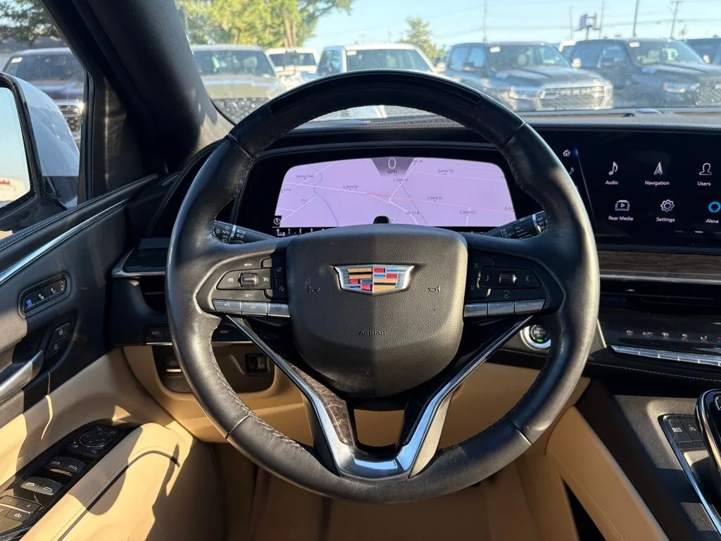 Used 2024 White Cadillac Premium Luxury image 17