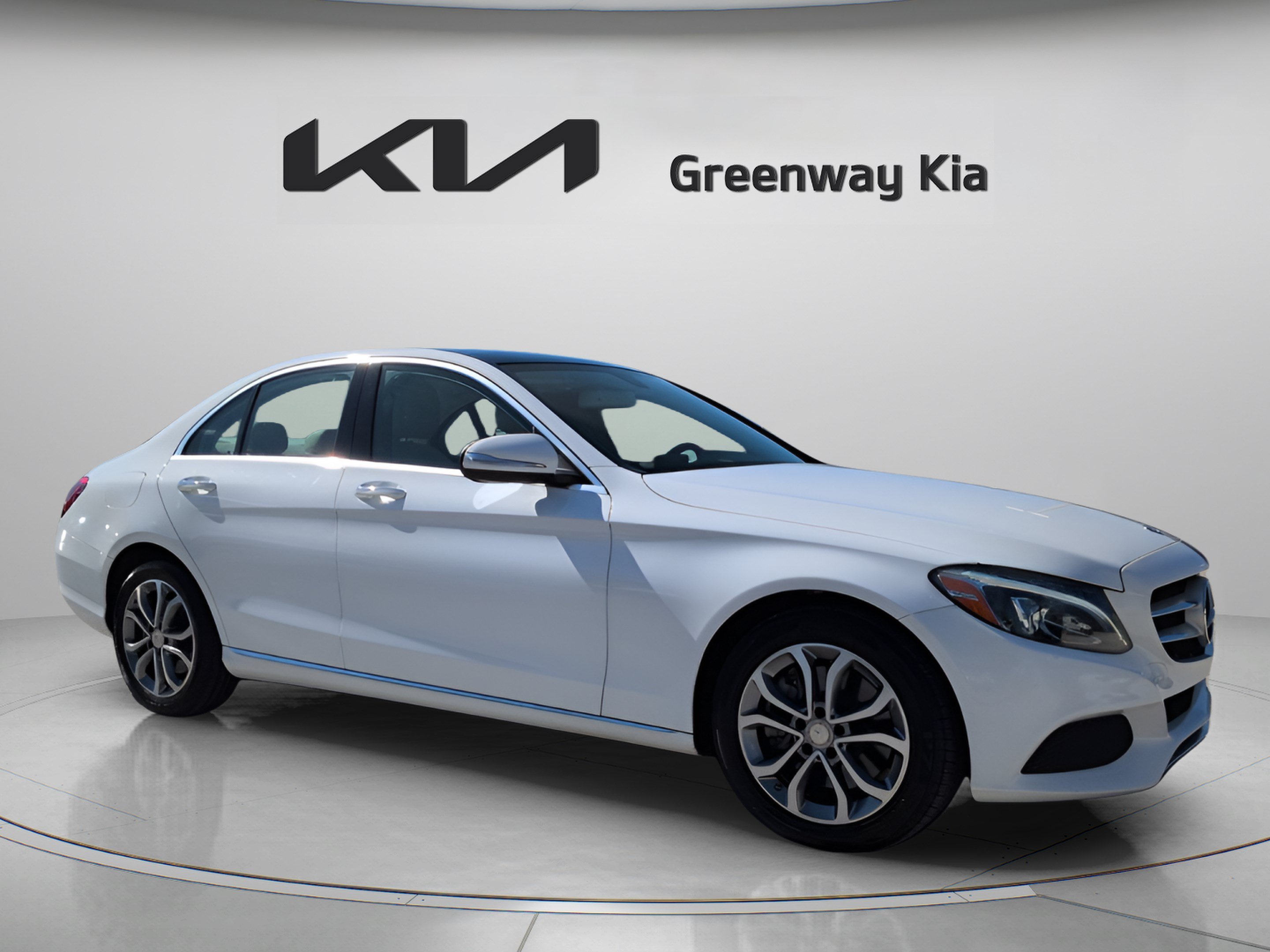 Used 2015 Polar White Mercedes-Benz C 300 image 3