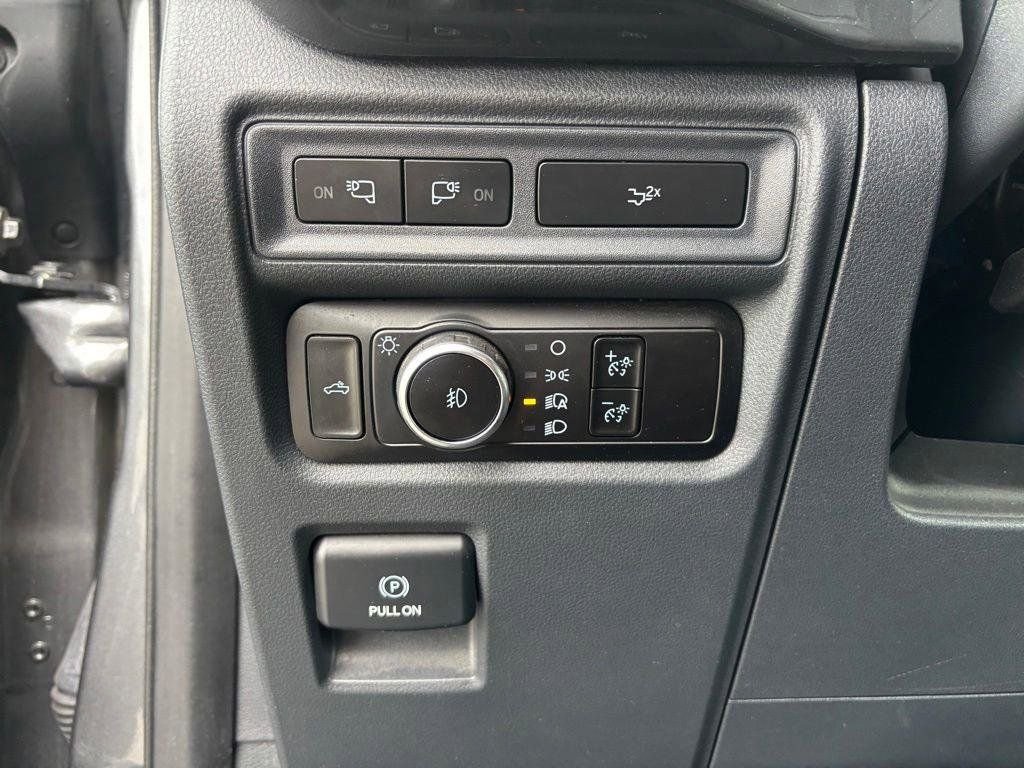 Certified Used 2023 Gray Metallic Ford XLT image 26