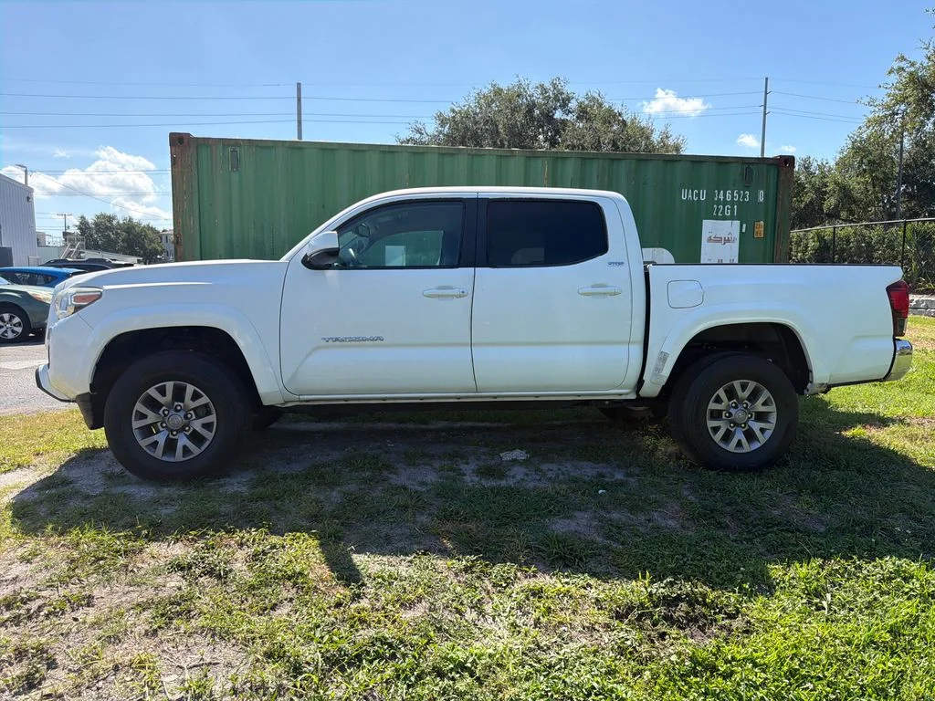 Used 2019 White Toyota SR5 image 2