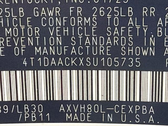 Certified Used 2025 WIND CHILL PEARL Toyota  image 33