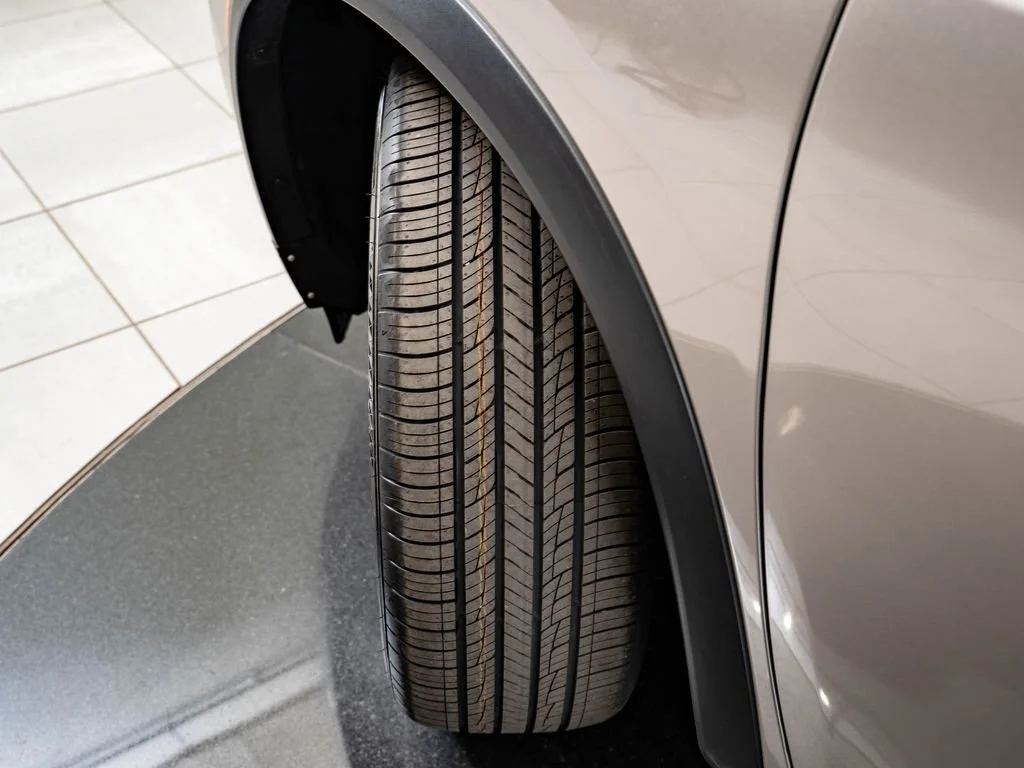 Used 2023 Warm Titanium INFINITI LUXE image 50