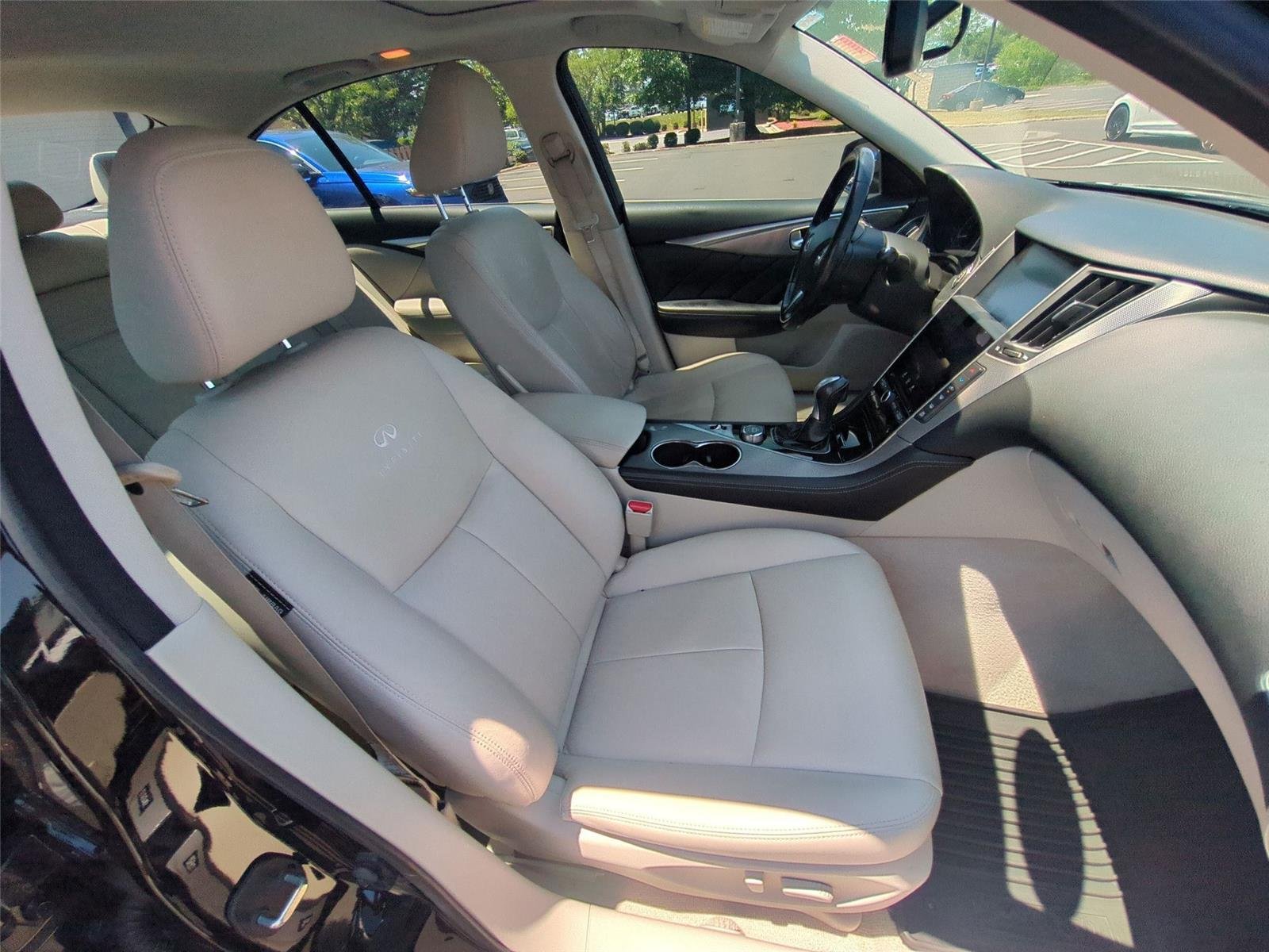 Used 2014 Black Obsidian INFINITI Premium image 50