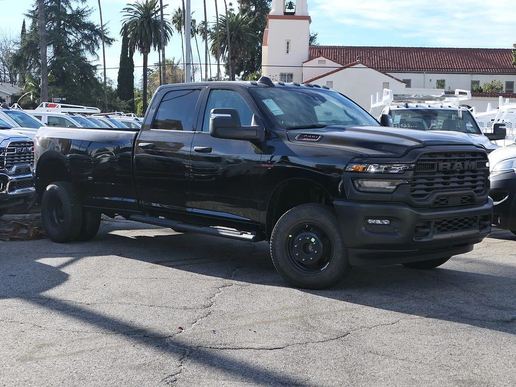 New 2026 Diamond Black Crystal Pearl Coat RAM Tradesman Crew Cab 4x4 8
