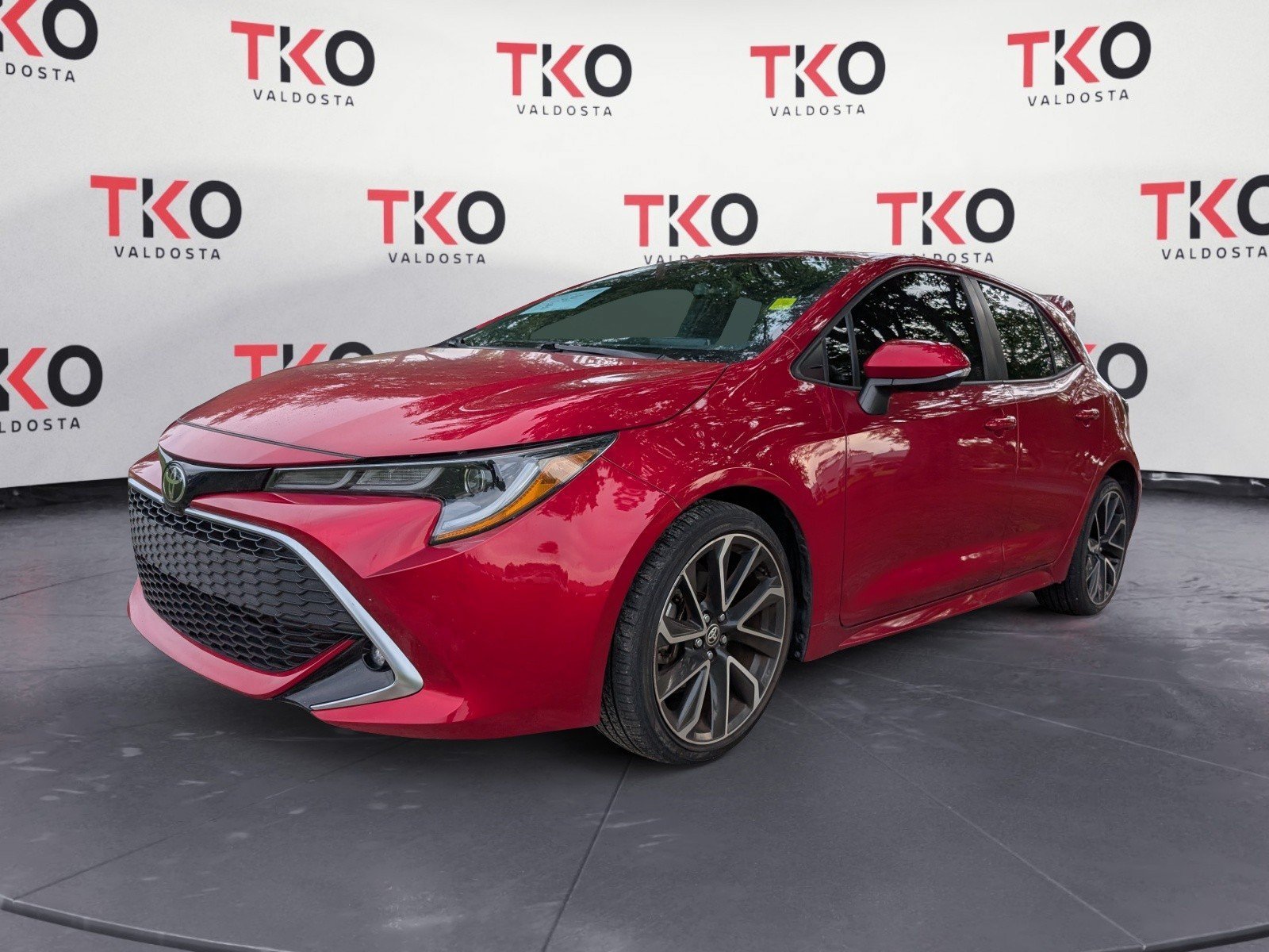 Used 2022 Finish Line Red Toyota XSE image 5