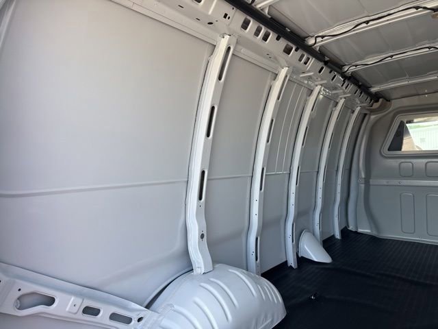 2026 Chevrolet Express Cargo Work Van - Photo 12