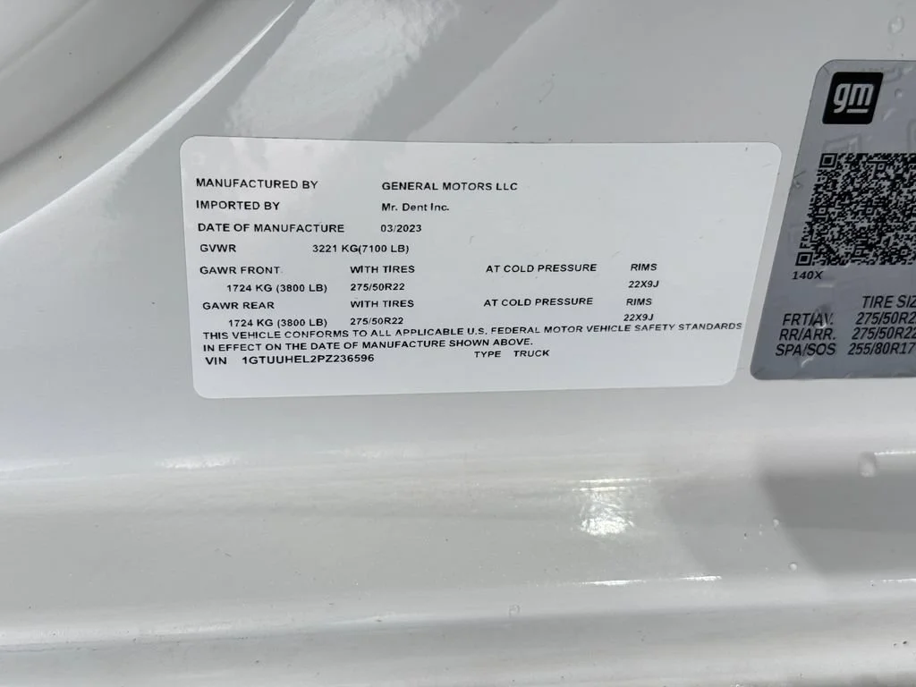 Certified Used 2023 White Frost Tricoat GMC Denali Ultimate image 10