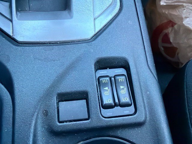 Used 2019 Ice Silver Metallic Subaru Premium image 19
