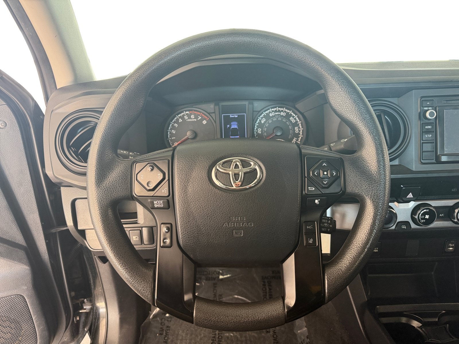 Used 2018 Midnight Black Metallic Toyota SR image 10