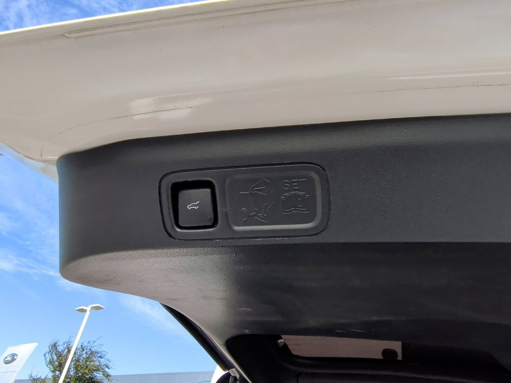 Used 2020 White Ford King Ranch image 50
