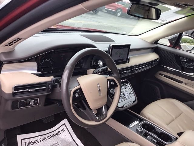 Used 2022 Red Lincoln Standard image 8