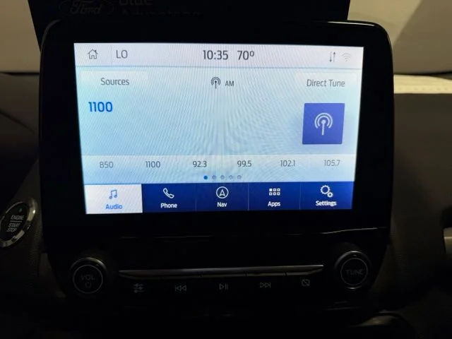 Used 2022 White Ford SES image 37