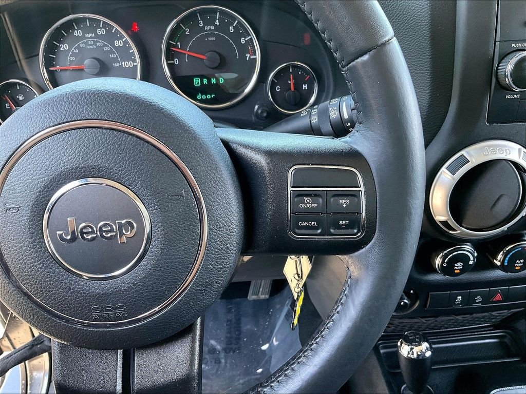 Used 2018 Gray Jeep Unlimited Sahara image 23