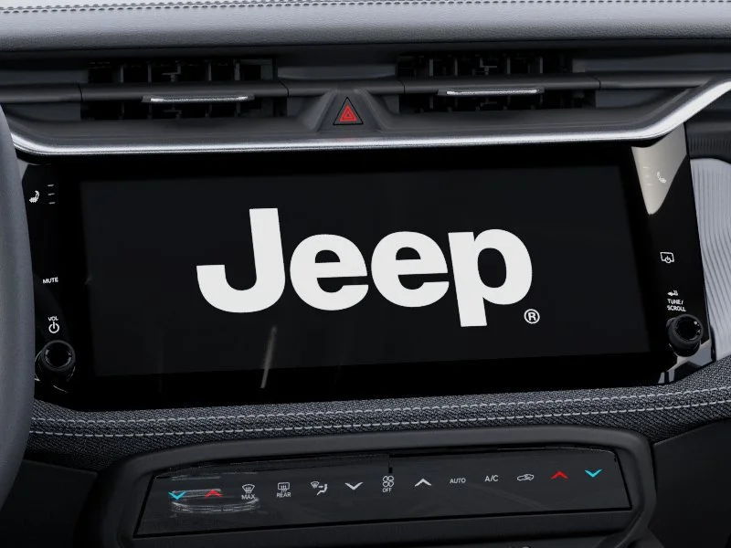 New 2026 Bright White Clear-Coat Exterior Paint Jeep Laredo image 18