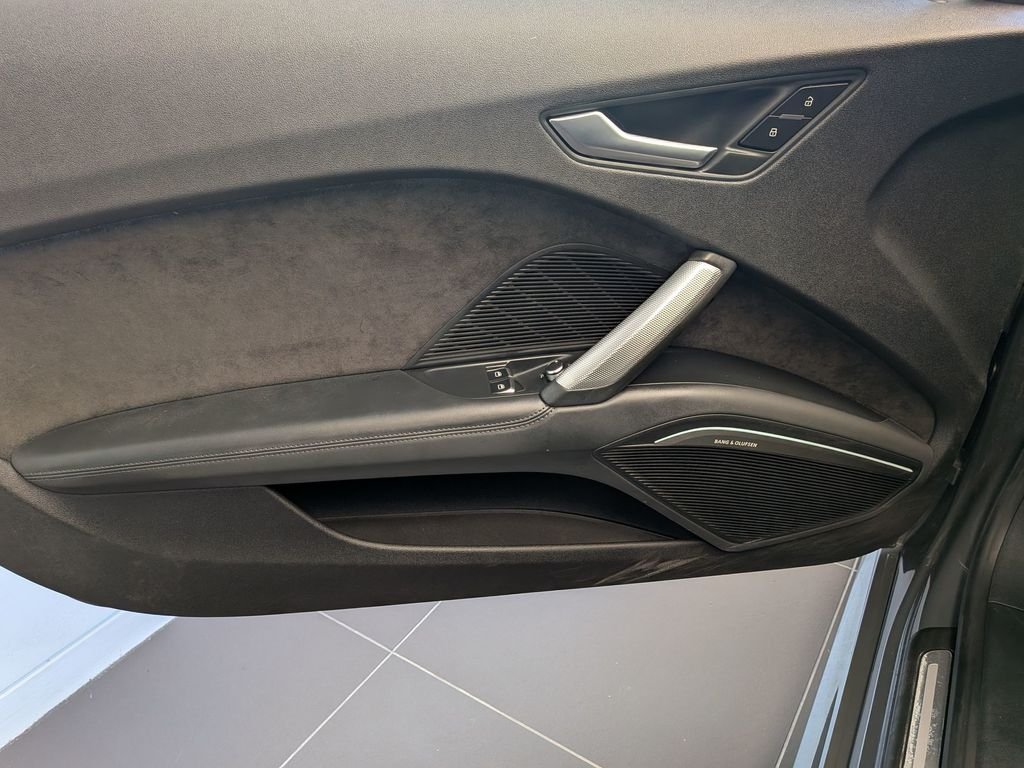 Used 2016 Gray Audi 2.0T image 13