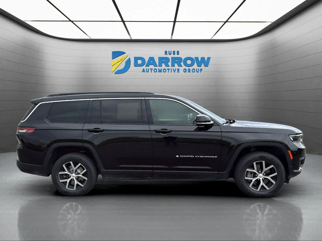 Used 2024 Black Jeep Limited image 6