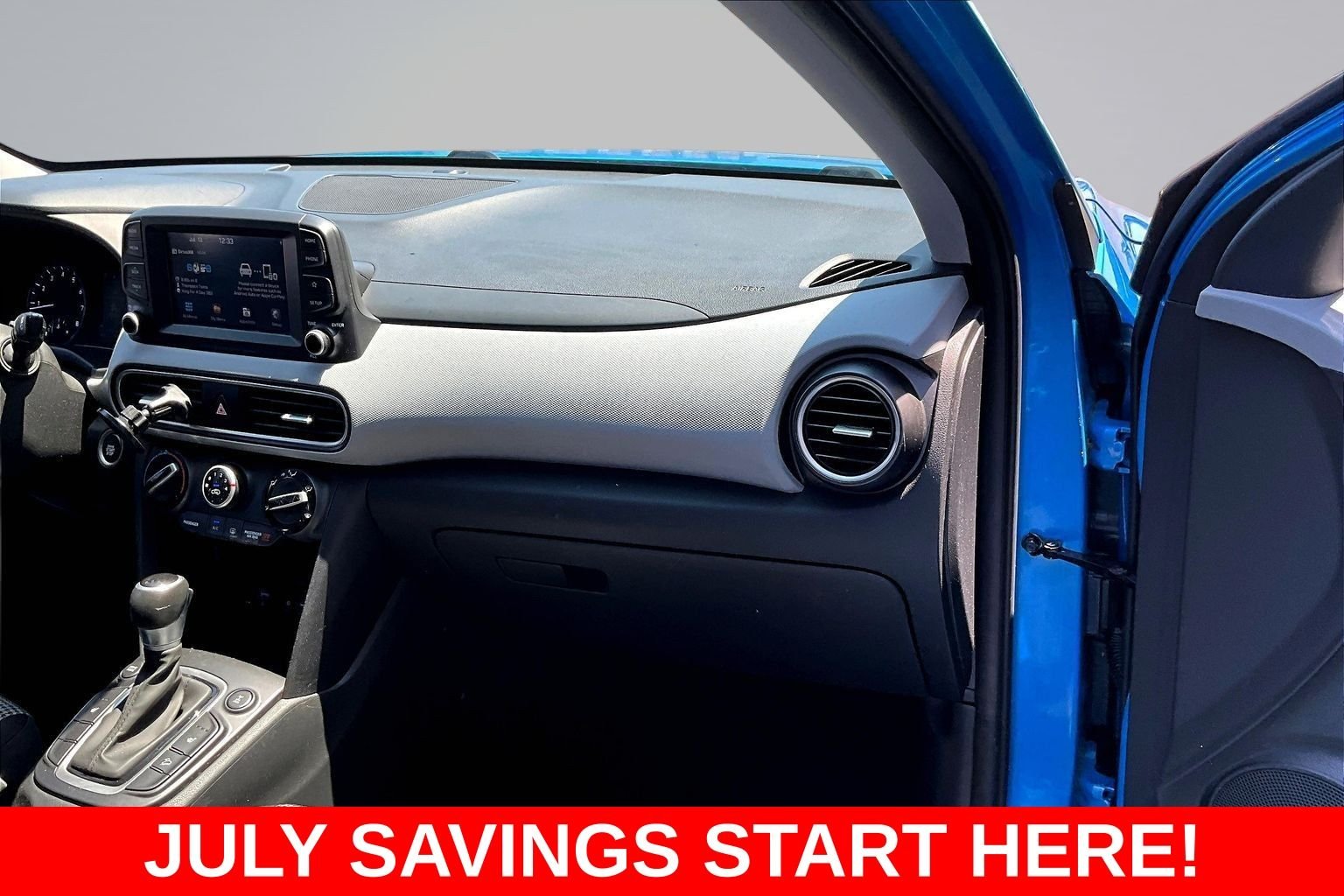 Used 2020 Blue Hyundai SEL Plus image 29