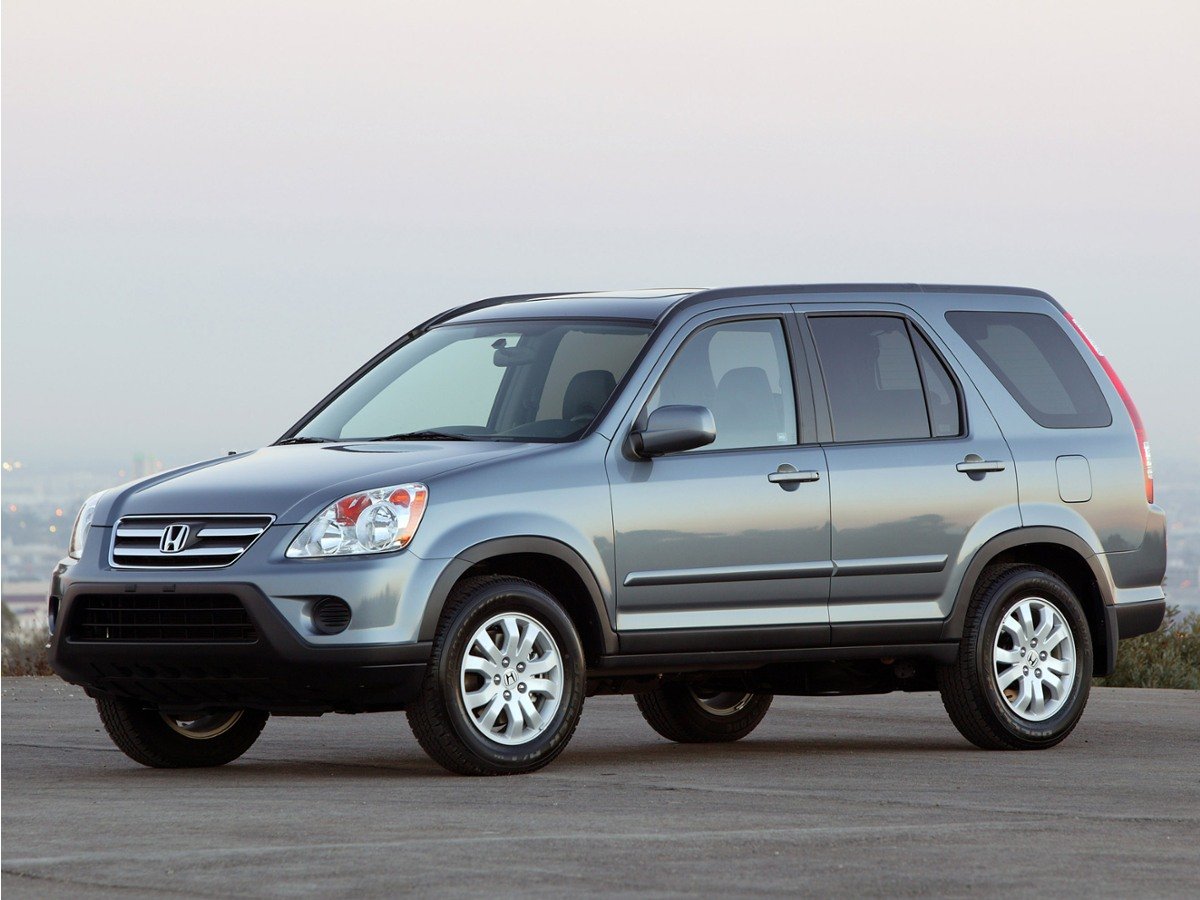 Used 2005 Silver Honda LX image 1