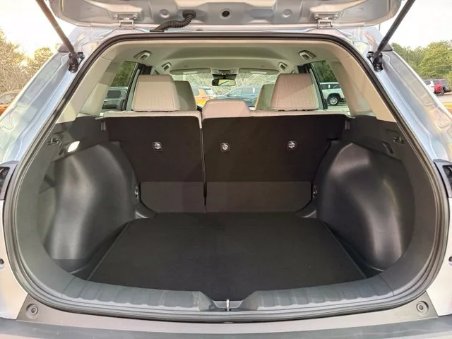 Used 2026 Silver Toyota L image 28