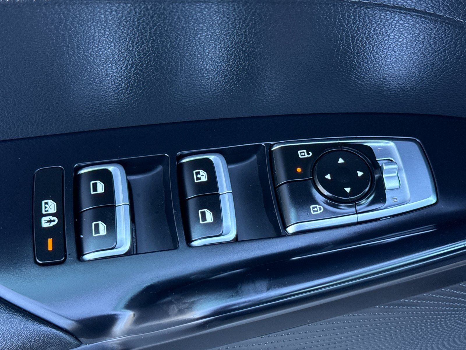 New 2026 Aurora Black Pearl Kia LXS FWD image 11