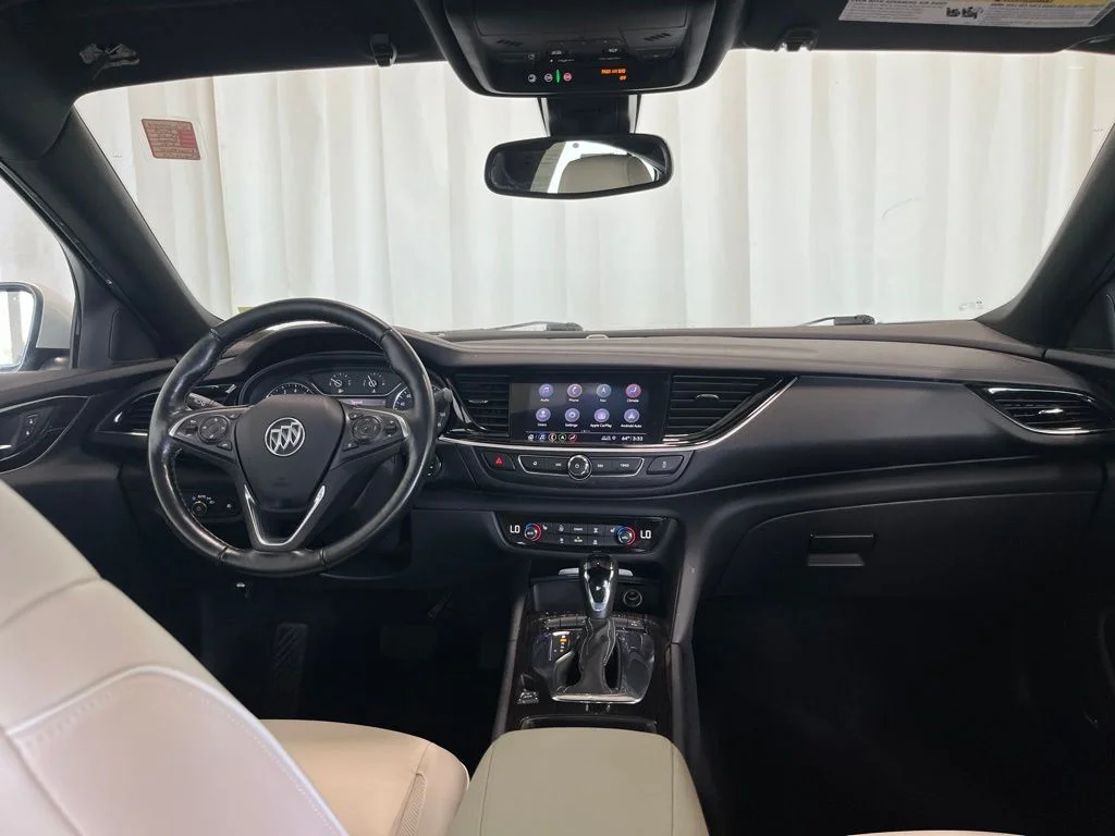 Used 2019 White Buick Avenir image 10