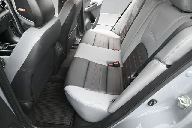 Used 2023 Gray Nissan SR image 22