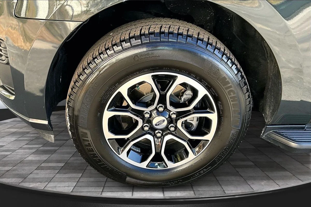 Used 2022  Ford XLT image 37