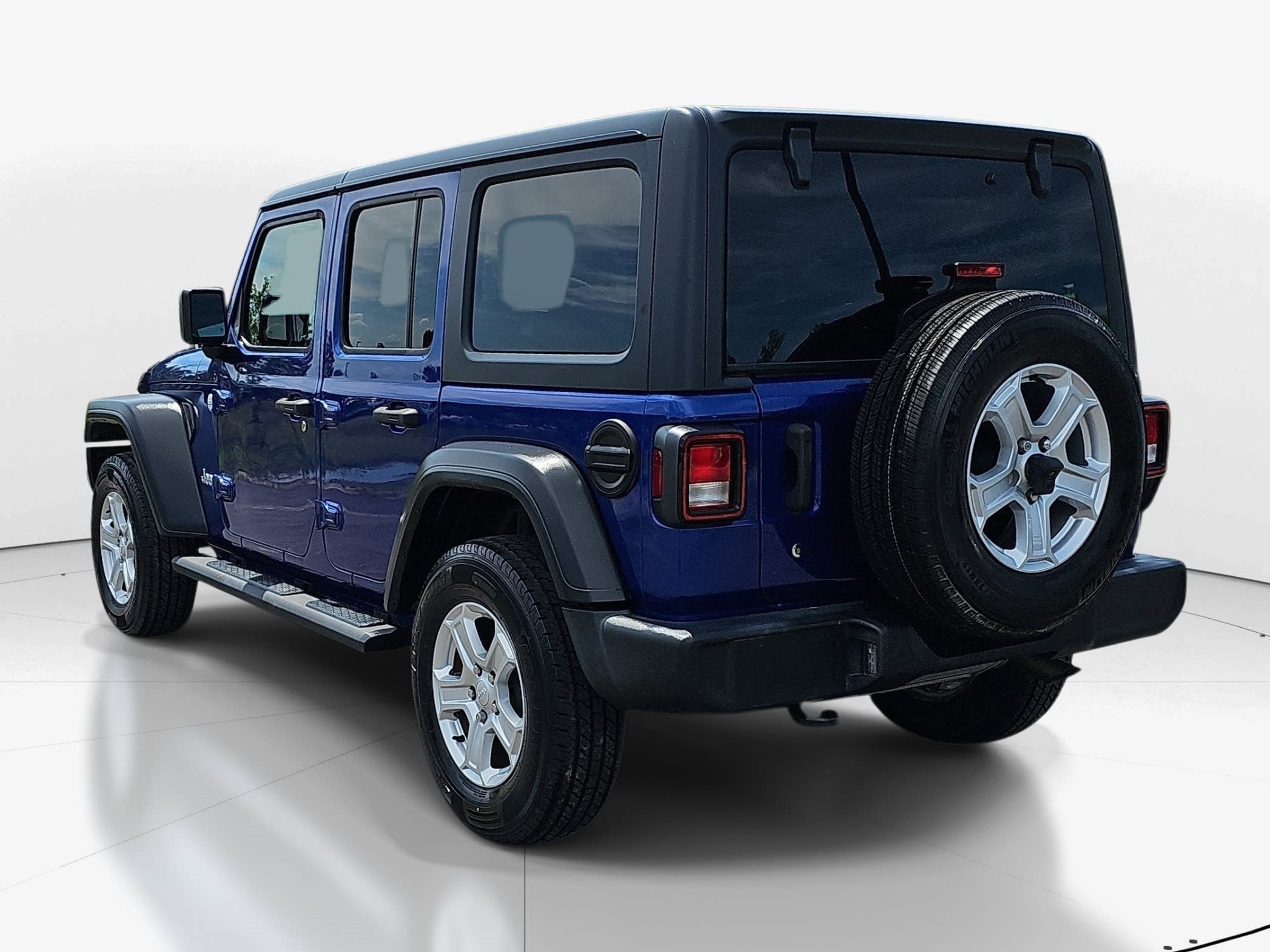 Used 2019 Ocean Blue Metallic Clearcoat Jeep Sport S image 5