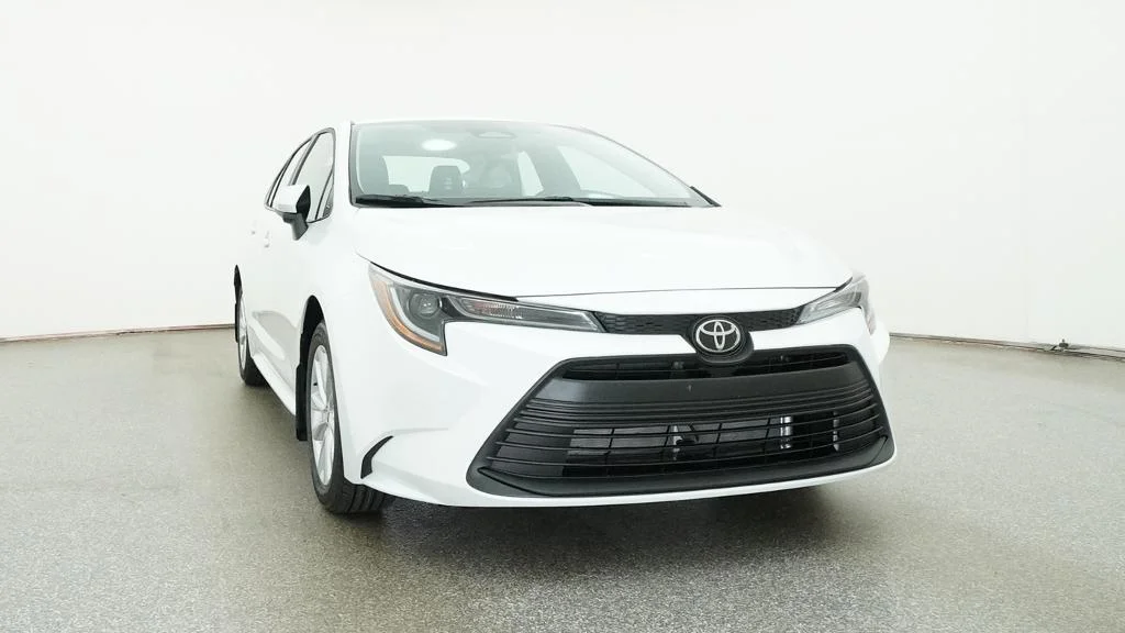 New 2027 Wind Chill Pearl Toyota LE image 7