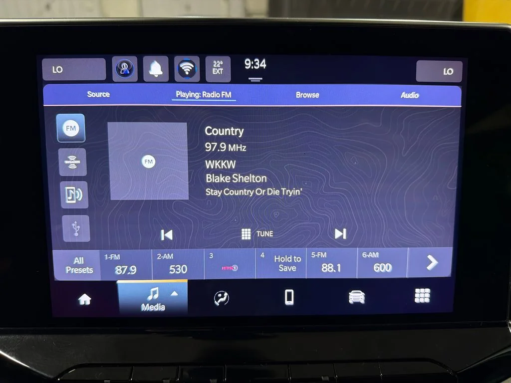 Certified Used 2025 Red Hot Pearlcoat Jeep Trailhawk image 32