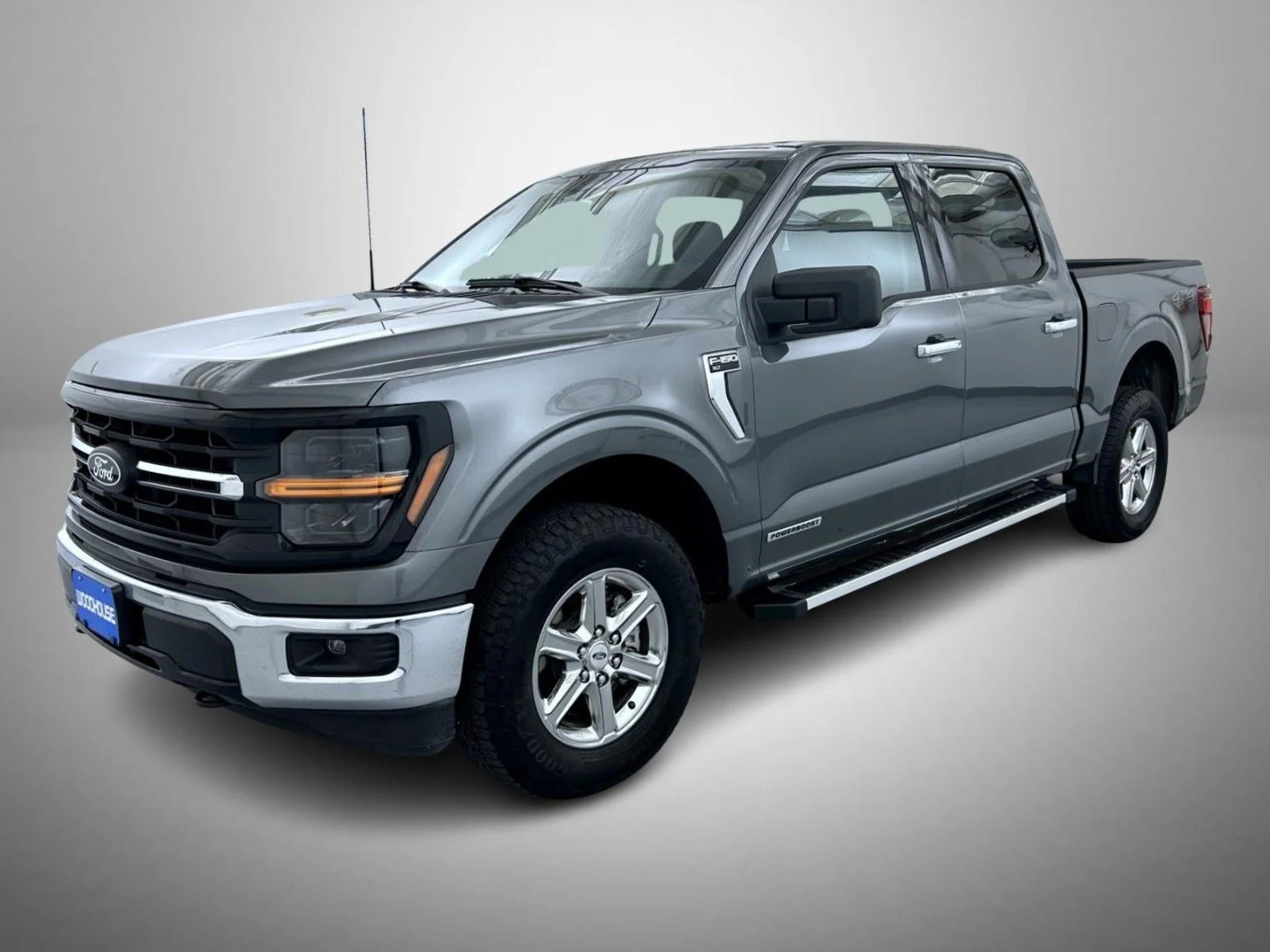Used 2025 Gray Ford XLT image 1