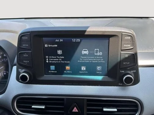 Used 2018 Black Hyundai Limited image 18