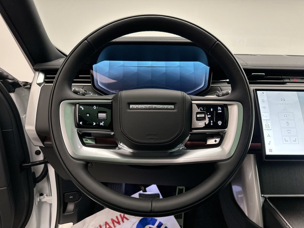 Certified Used 2025 Fuji White Land Rover SE image 12