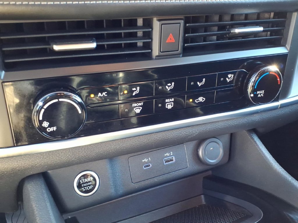 Used 2023 Gun Metallic Nissan S *only 4k miles!* image 25