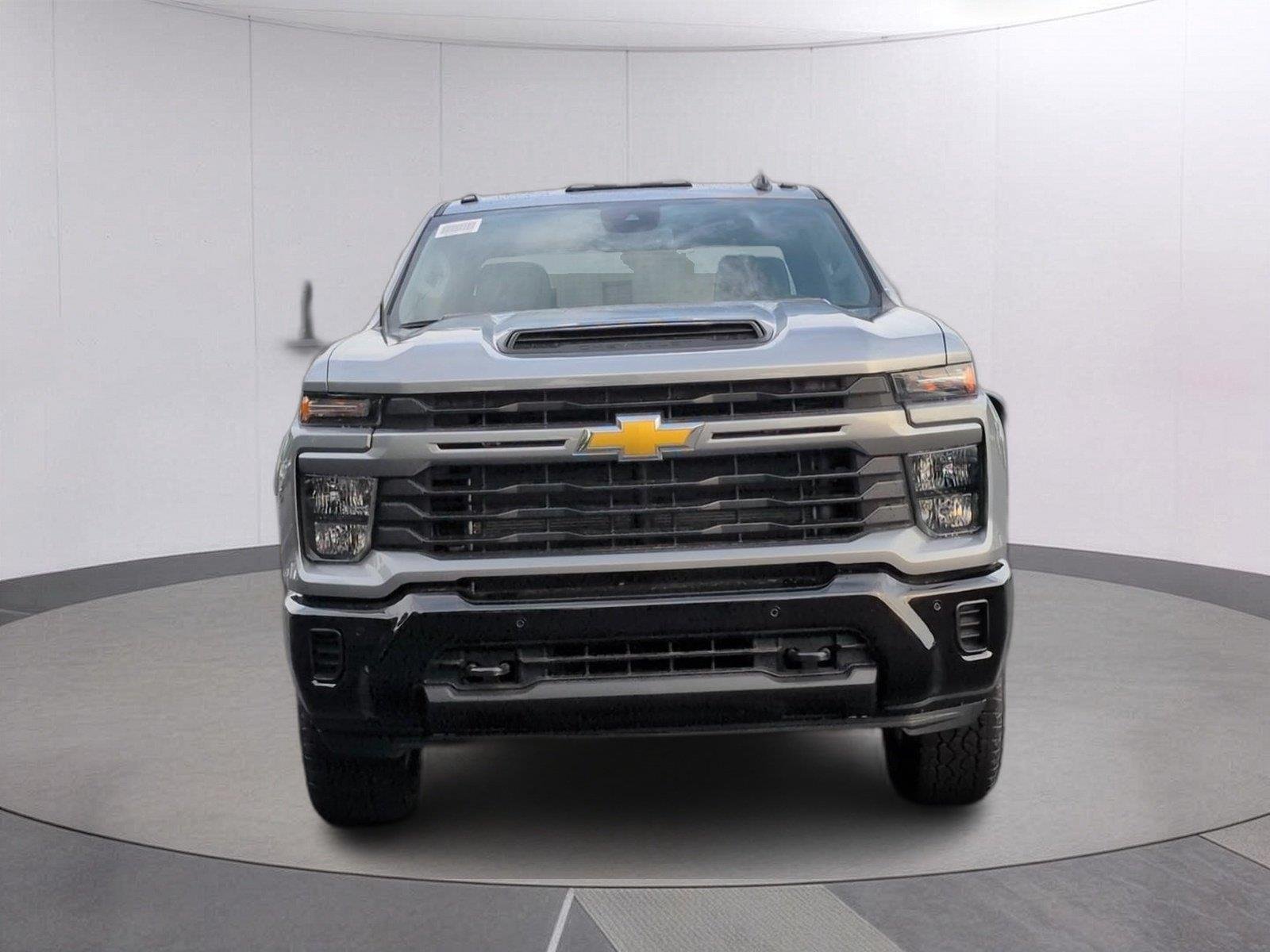 2026 Chevrolet Silverado 2500 HD Custom - Photo 10