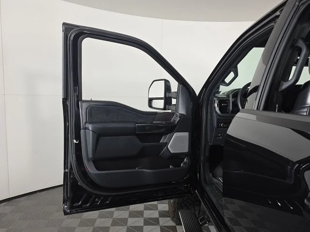 Used 2026 Black Metallic Ford Platinum image 25