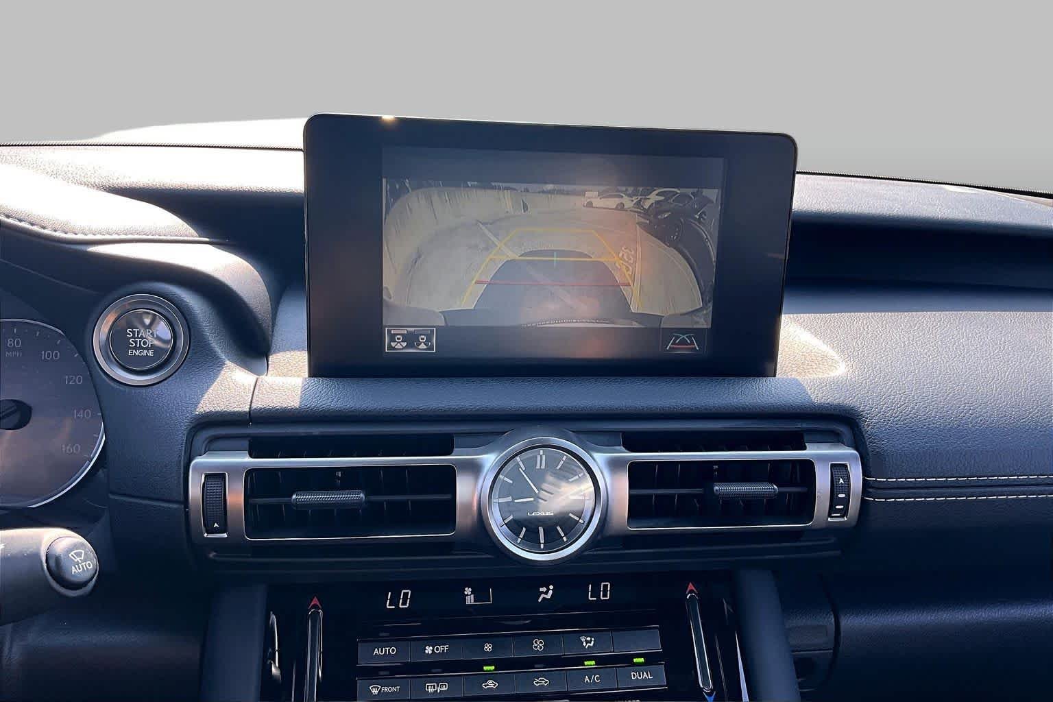 Used 2021 Atomic Silver Lexus  image 27