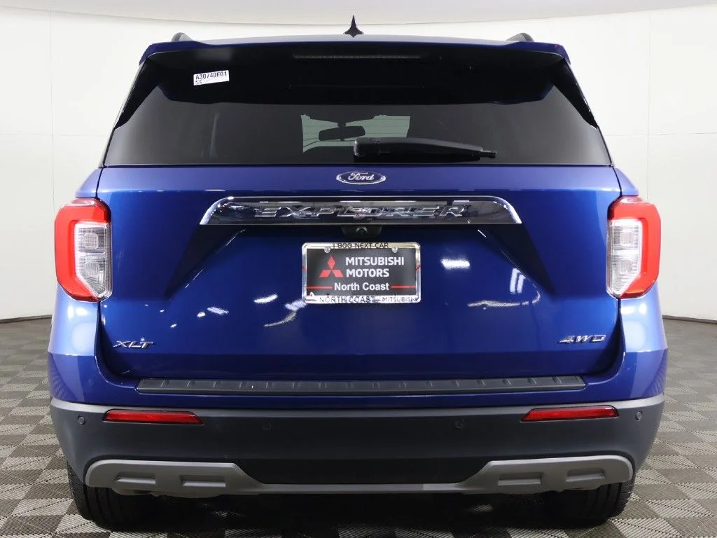 Used 2023 Blue Ford XLT image 11