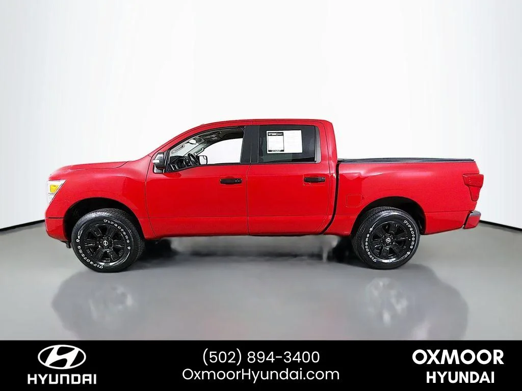 Used 2020 Red Alert Nissan SV image 4