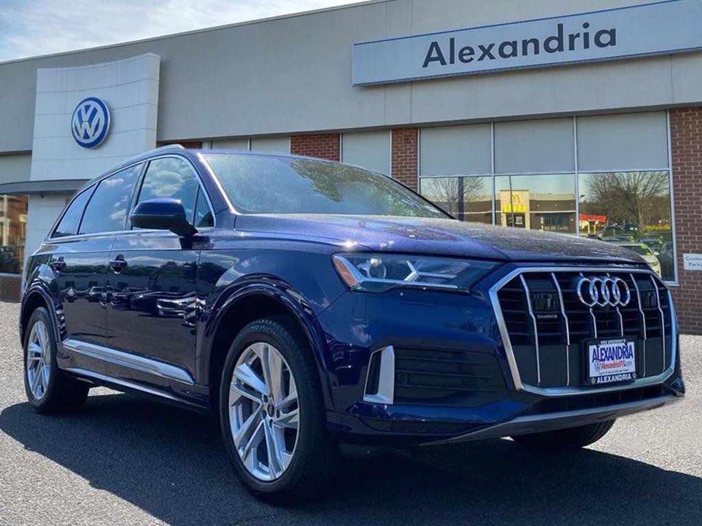 2023 Audi Q7 45 Premium quattro Tiptronic's photo