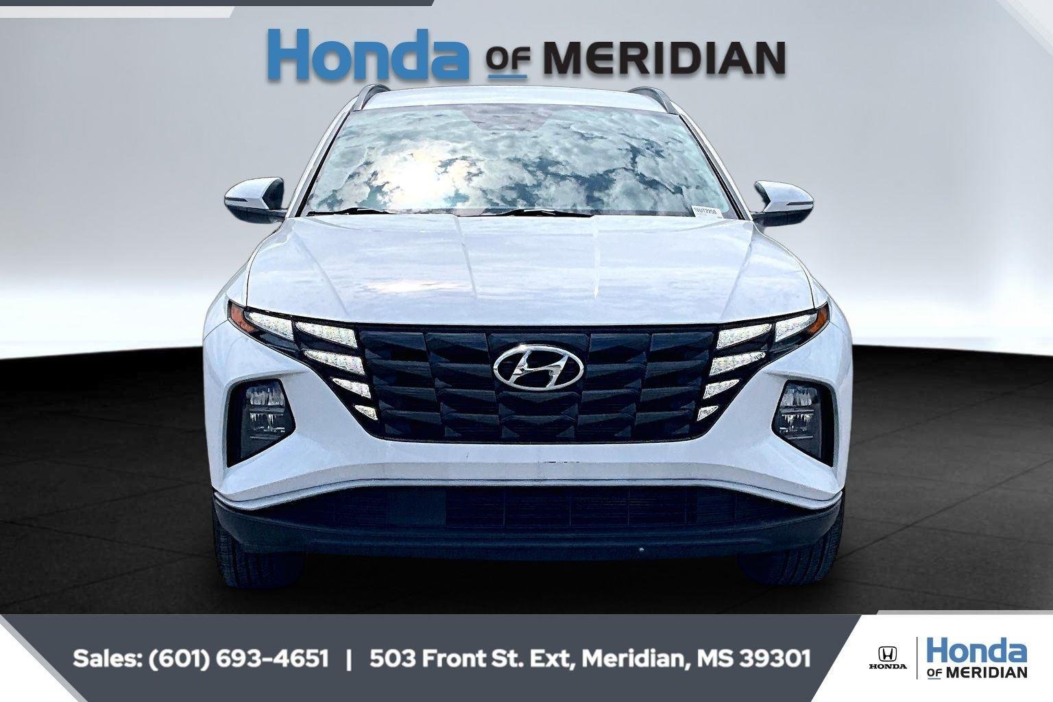 Used 2023 Serenity White Pearl Hyundai SEL image 3