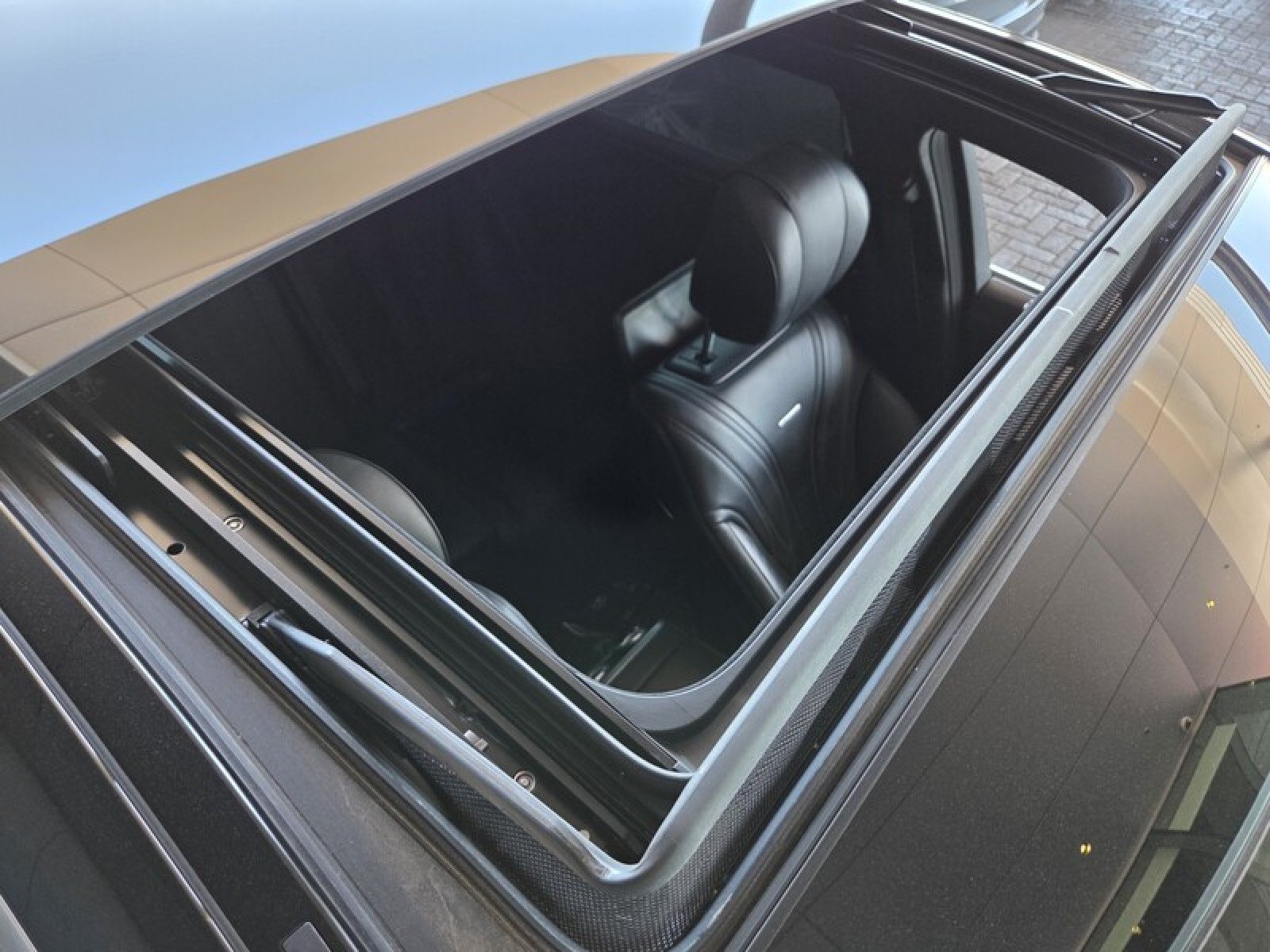 Used 2019 Black Mercedes-Benz AMG® S 63 image 23