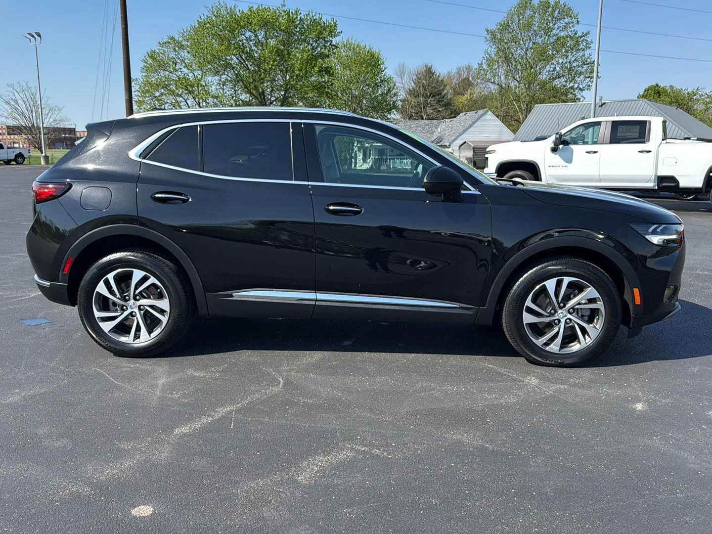 Used 2023 Ebony Twilight Metallic Buick Essence image 8