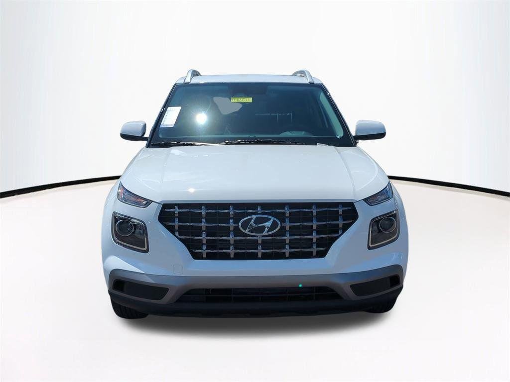 New 2026 White Hyundai SEL image 3