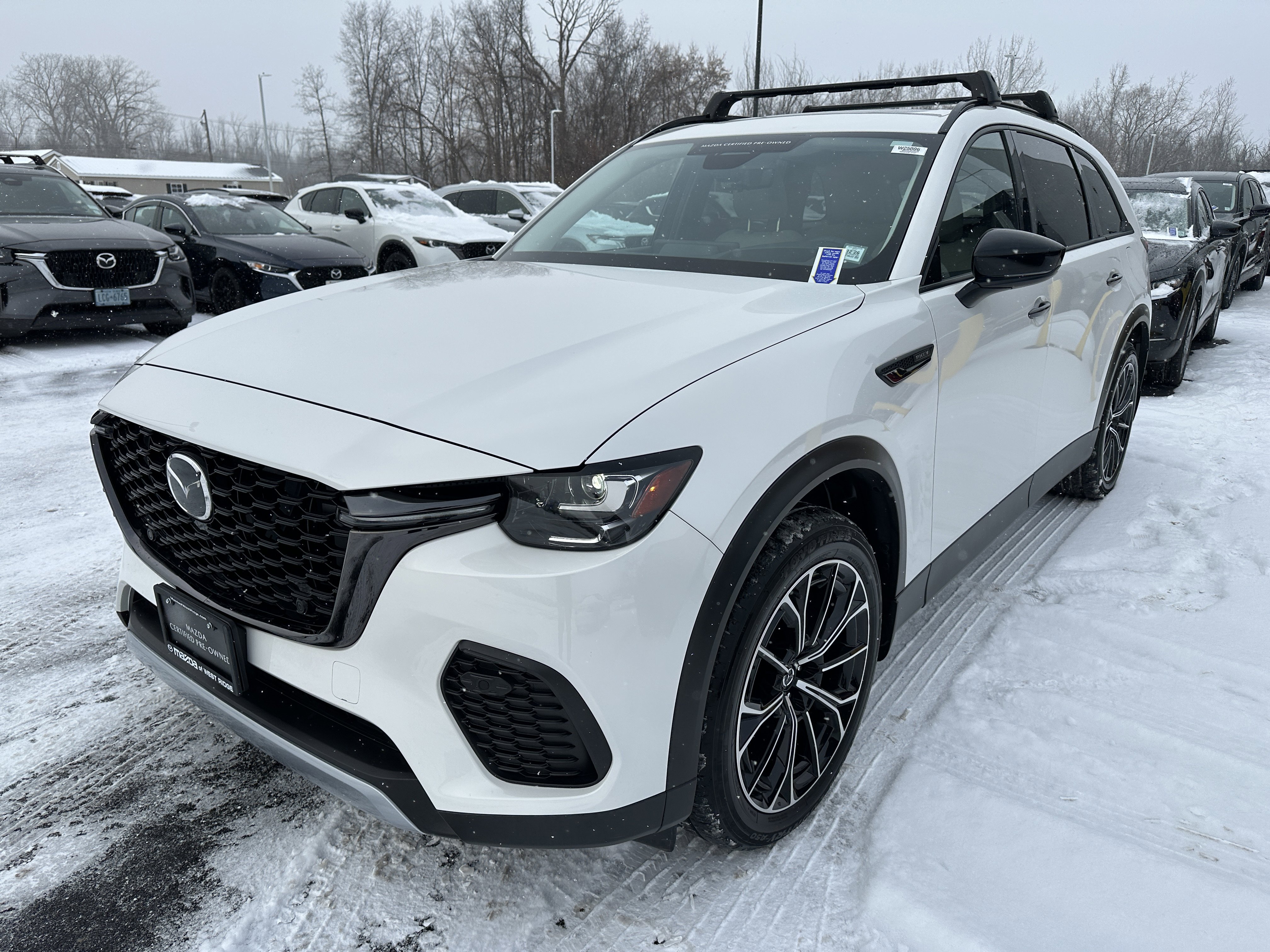 Used 2025 Rhodium White Premium Mazda Premium image 2