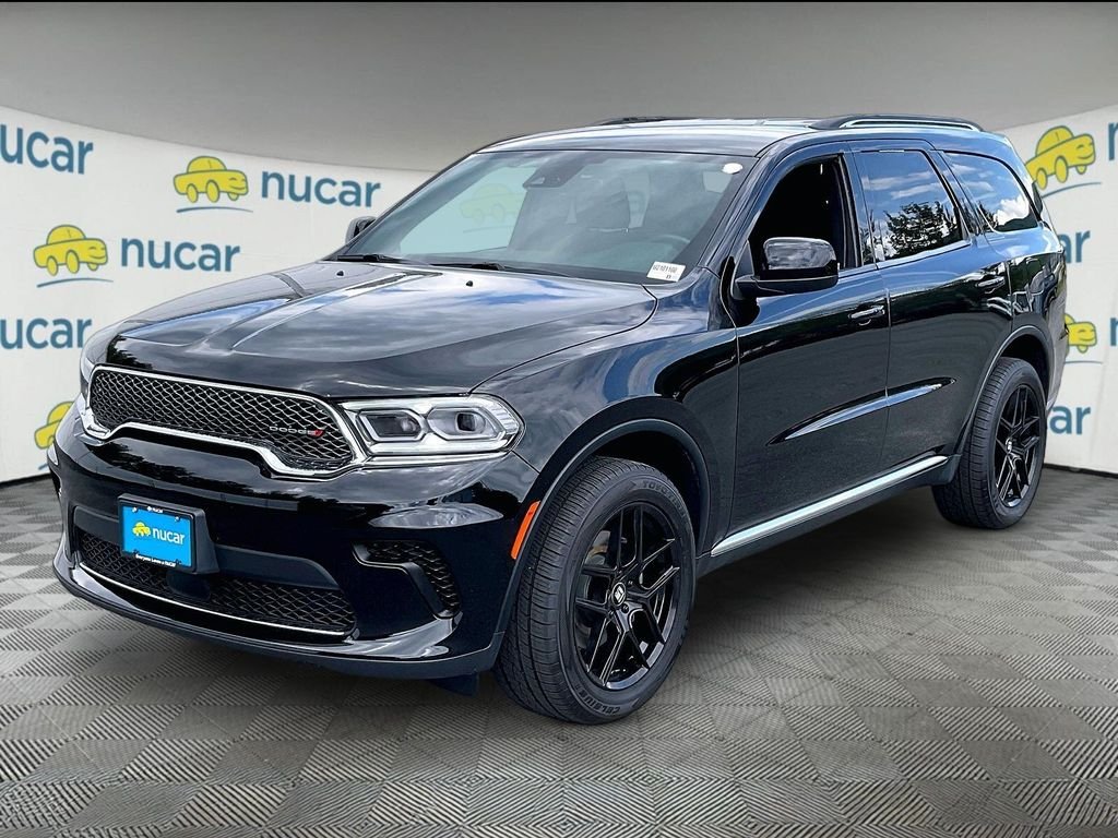 Used 2023 DB Black Crystal Clearcoat Dodge SXT image 3
