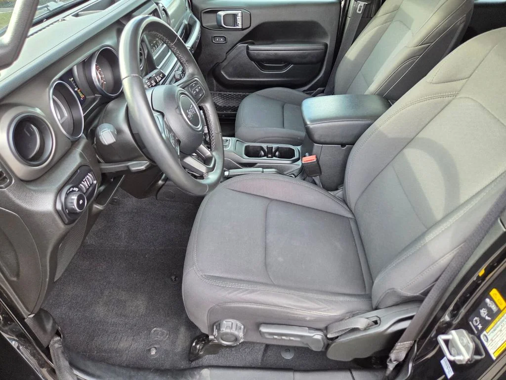 Used 2022 Black Jeep Unlimited High Tide image 14