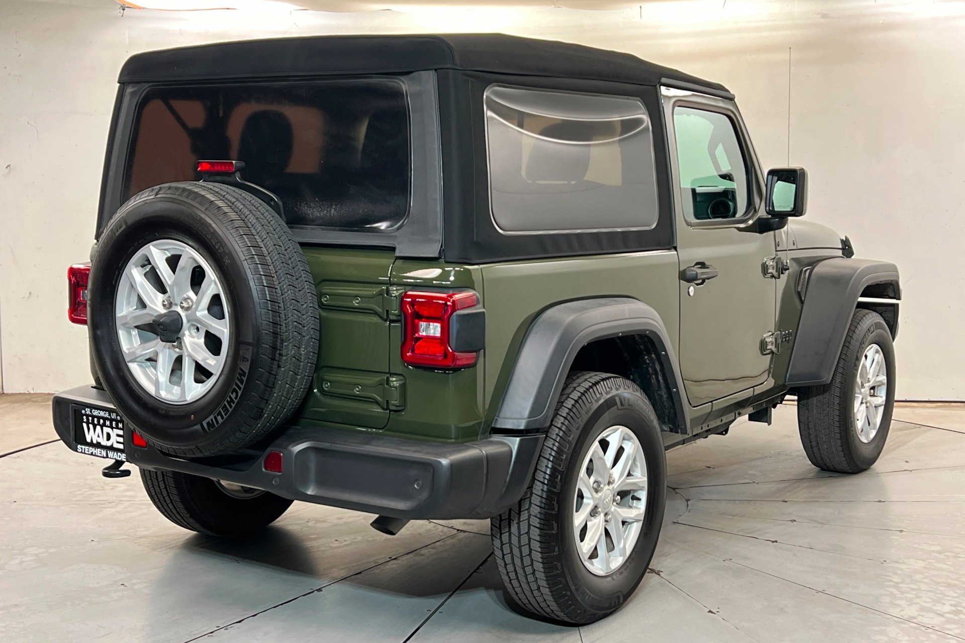 2023 Jeep Wrangler 2-Door Sport S - Photo 6